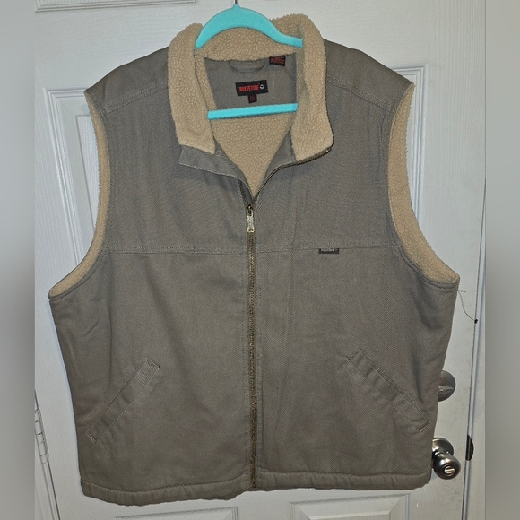 NWOT Wolverine Upland Vest Cotton Twill Tan Sherpa Lined Zip-up Vest Men's XXL - Picture 5 of 10